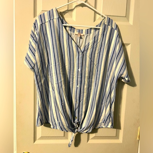 Como Vintage Blue and White Stripe Tie Front Cropped top Plus Size XXL - Picture 1 of 3